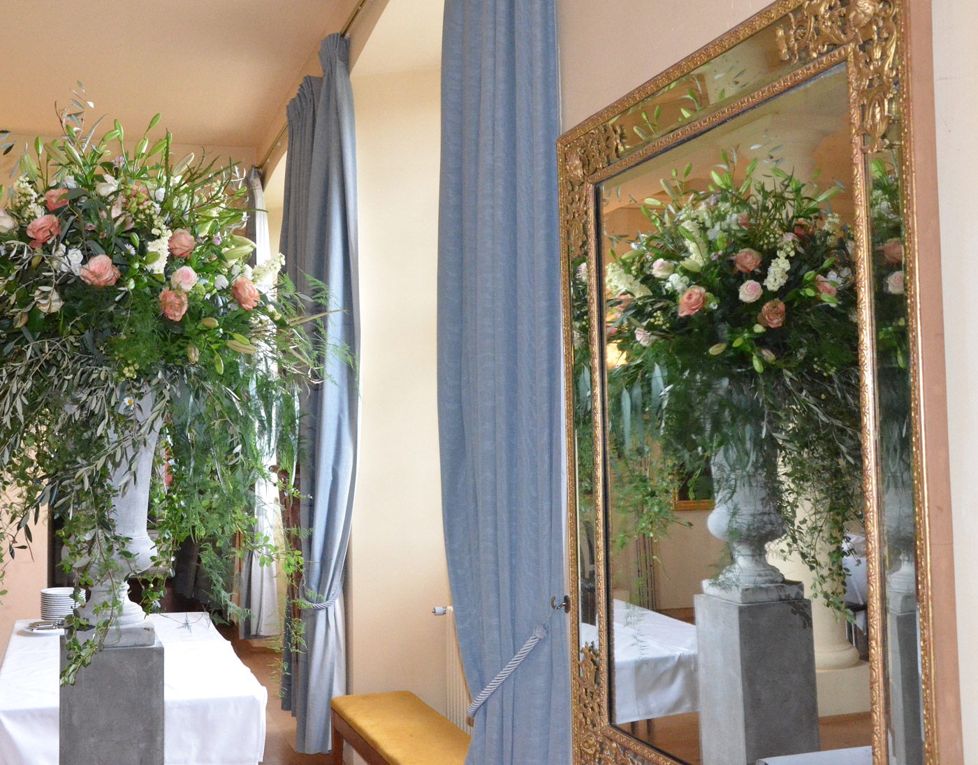  Eventgesteck in Schloss 